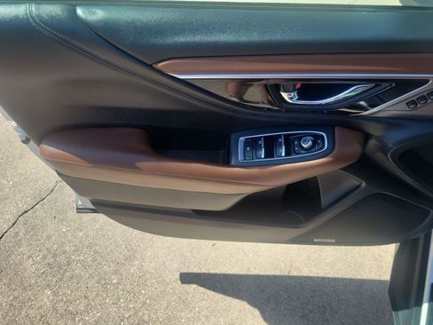 Used 2021 Subaru Outback Touring w/ Popular Package #2 image 13