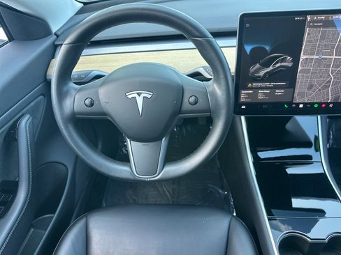 Used 2019 Tesla Model 3 Standard image 14