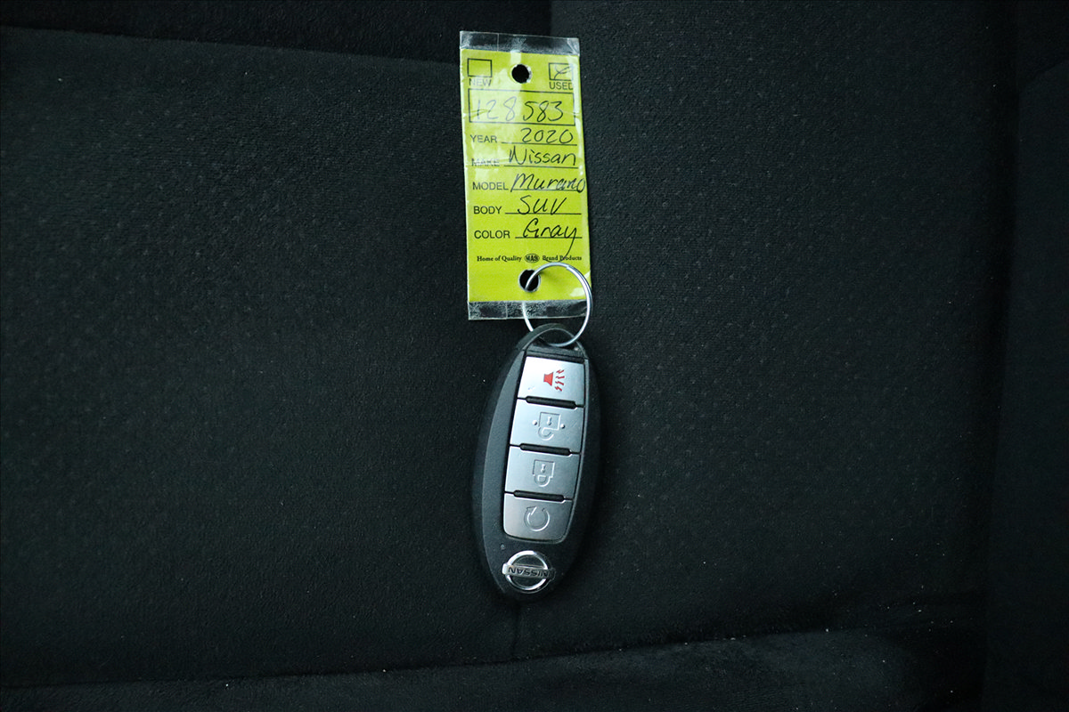 Used 2020 Nissan Murano SV FWD image 43