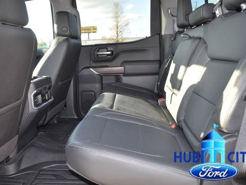 Used 2020 GMC Sierra 1500 SLT image 12