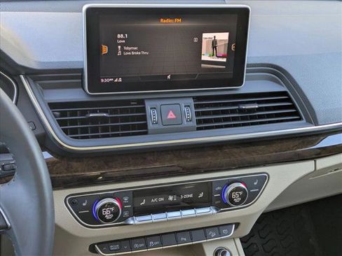 Used 2018 Audi Q5 2.0T Premium Plus w/ Premium Plus Package image 15