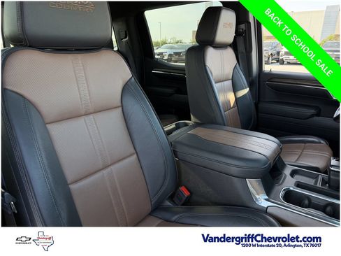 Certified 2024 Chevrolet Silverado 1500 High Country w/ High Country Premium Package AWD/4WD image 25