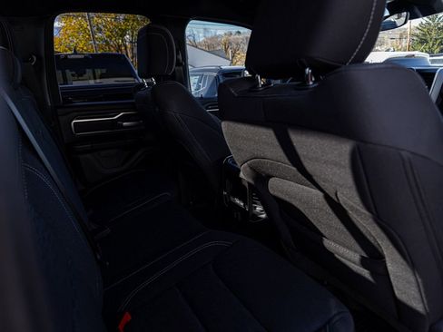 Used 2025 RAM 1500 Big Horn AWD/4WD image 29