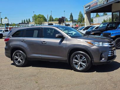 Used 2019 Toyota Highlander LE