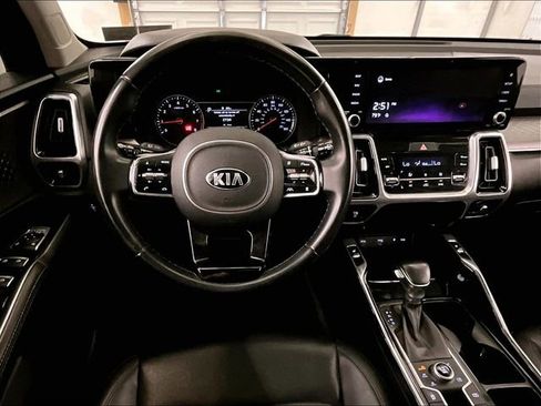 Used 2021 Kia Sorento SX AWD/4WD image 5