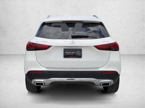 Certified 2022 Mercedes-Benz GLA 250 4MATIC w/ Premium Package Lite image 5