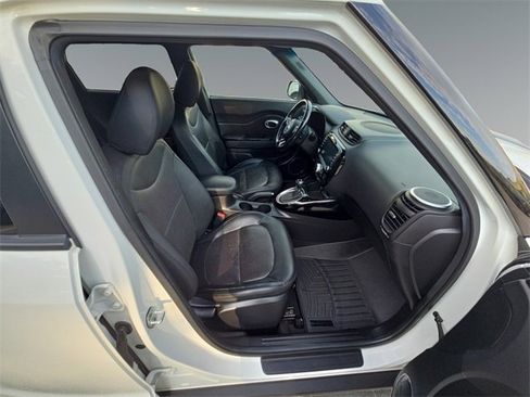 Used 2014 Kia Soul ! w/ Sun & Sound Package image 19