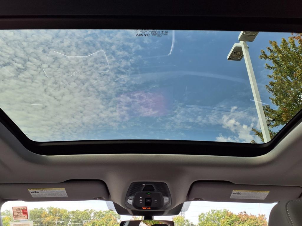 New 2026 Audi Q5 Premium Plus AWD/4WD image 23