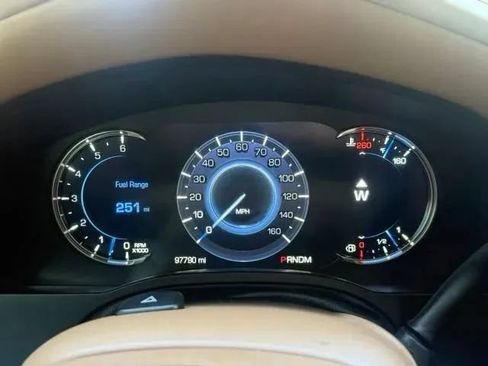 Used 2016 Cadillac Escalade Platinum AWD/4WD image 26