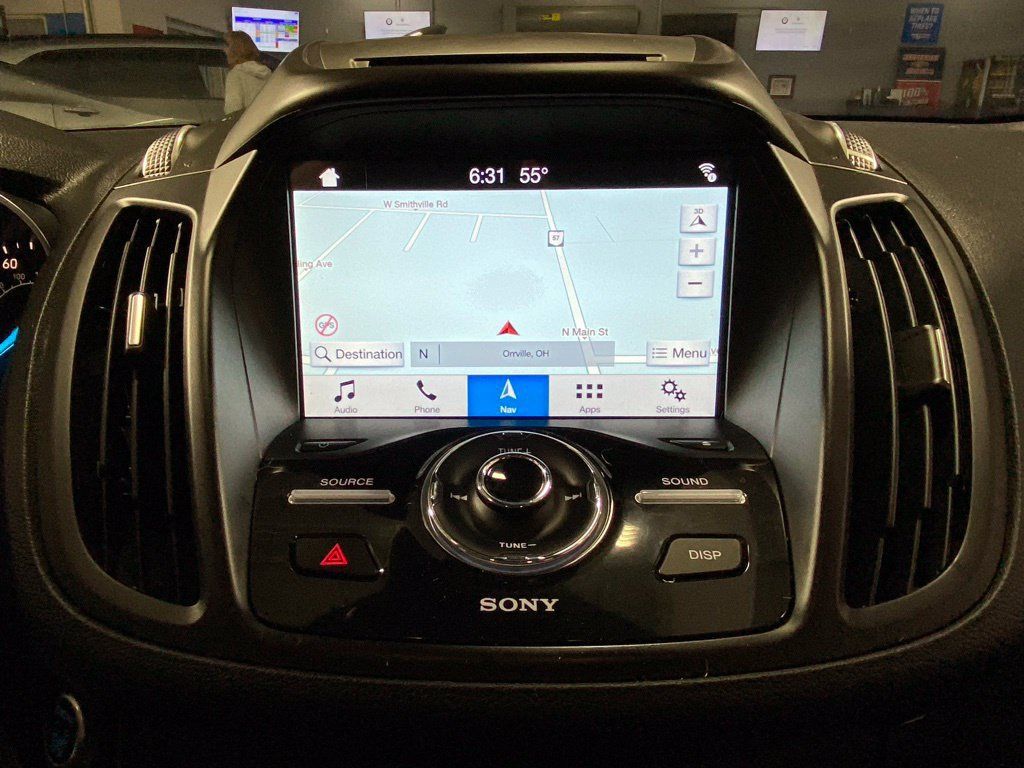 Used 2018 Ford Escape Titanium w/ Ford Safe & Smart Package AWD/4WD image 24