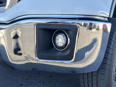 Used 2014 GMC Sierra 1500 4x4 Regular Cab image 10