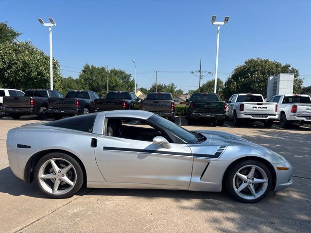 Used 2011 Chevrolet Corvette Coupe w/ 1LT RWD image 4