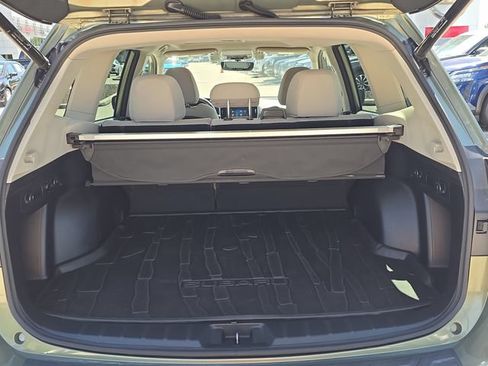 Used 2021 Subaru Forester Premium AWD/4WD image 10