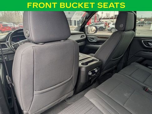 Used 2022 GMC Yukon XL SLE w/ Gmc Pro Safety Plus Package image 16