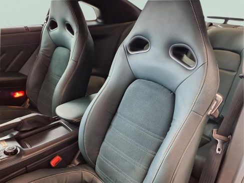 Certified 2024 Nissan GT-R w/ Floor Mat Package AWD/4WD image 13