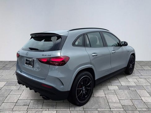 New 2026 Mercedes-Benz GLA 35 AMG 4MATIC image 8