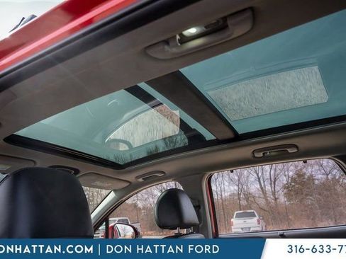 Used 2021 Hyundai Santa Fe SEL w/ Convenience + Premium Package image 21