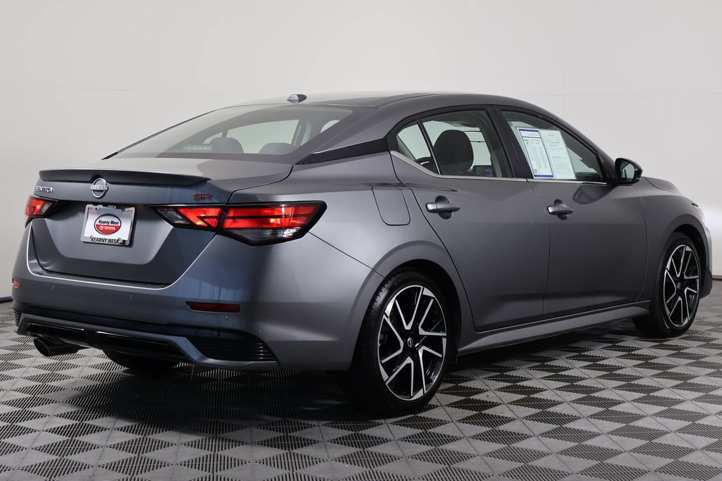 Used 2025 Nissan Sentra SR FWD image 4