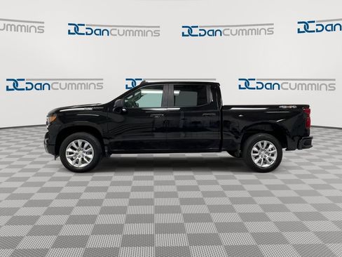 Used 2023 Chevrolet Silverado 1500 Custom AWD/4WD image 5