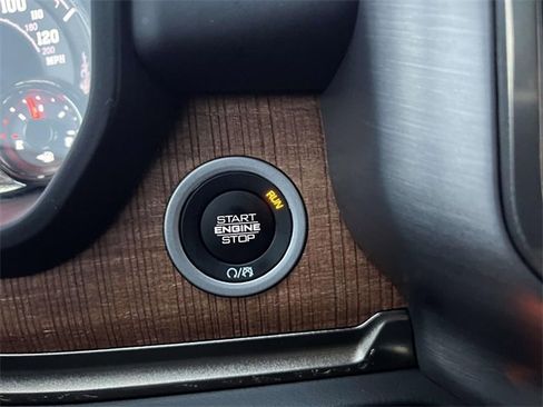 Used 2022 RAM 1500 Limited image 30