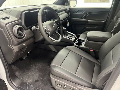 New 2026 Chevrolet Colorado Trail Boss AWD/4WD image 6