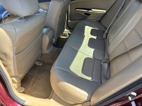 Used 2012 Honda Accord LX image 11