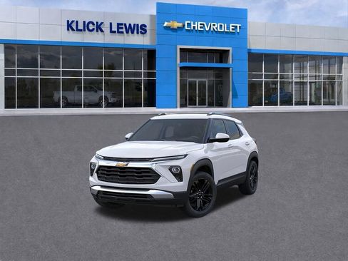 New 2026 Chevrolet TrailBlazer LT w/ Midnight Edition AWD/4WD image 8