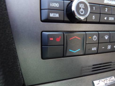 Used 2011 Ford Mustang GT Premium w/ Electronics Pkg RWD image 34
