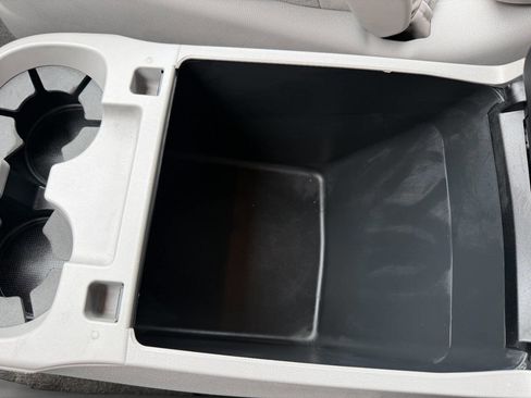 Used 2015 Honda Odyssey EX image 51