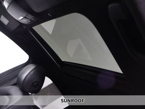 Used 2022 Mercedes-Benz GLC 300 GLC 300 Coupe image 3