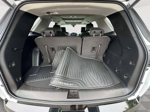 Used 2020 Chevrolet Traverse Premier w/ Redline Edition AWD/4WD image 38