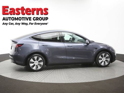 Used 2021 Tesla Model Y Long Range AWD/4WD image 37