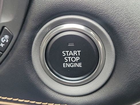 Certified 2025 MAZDA CX-90 3.3 Turbo S w/ Premium Package image 31