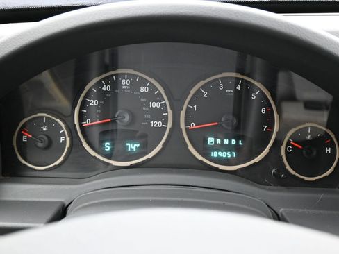 Used 2008 Jeep Liberty Sport w/ Popular Equipment Group AWD/4WD image 15