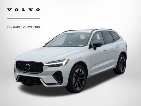 New 2026 Volvo XC60 B5 Plus w/ Climate Package image 8