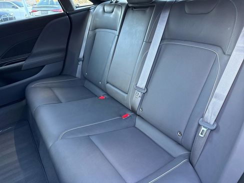 Used 2024 Lucid Air Touring image 19