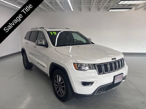 Used 2019 Jeep Grand Cherokee Limited AWD/4WD image 1