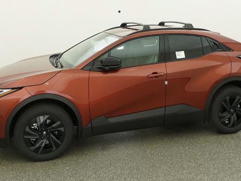 New 2026 Toyota C-HR AWD/4WD image 2