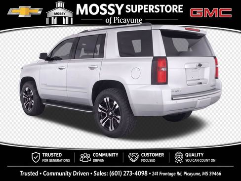 Used 2018 Chevrolet Tahoe Premier RWD image 3