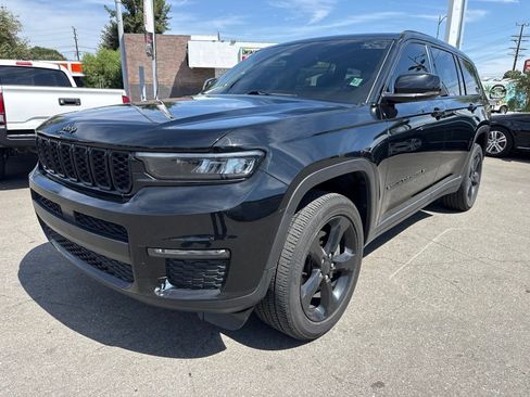 Used 2021 Jeep Grand Cherokee L Limited RWD image 2