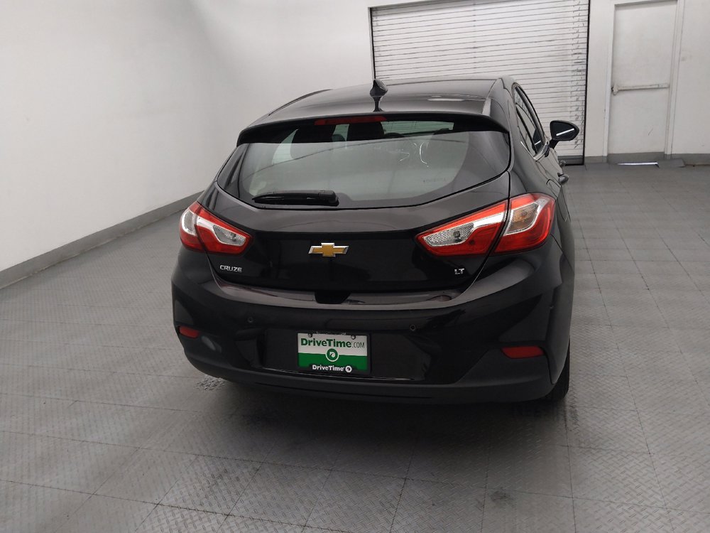 Used 2018 Chevrolet Cruze LT w/ Convenience Package FWD image 7