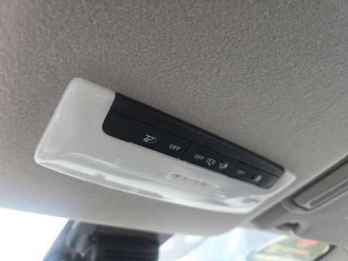 Certified 2025 Nissan Versa S w/ S Plus Package FWD image 24