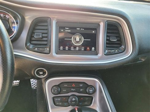 Used 2022 Dodge Challenger R/T image 16