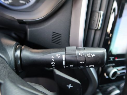 Used 2019 Subaru Ascent Limited w/ Popular Package #3 image 19