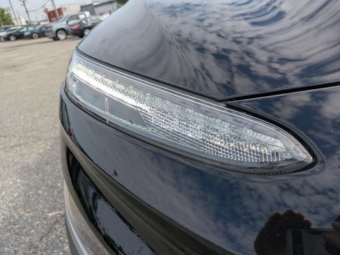Used 2023 Hyundai Kona SEL w/ Cargo Package AWD/4WD image 11