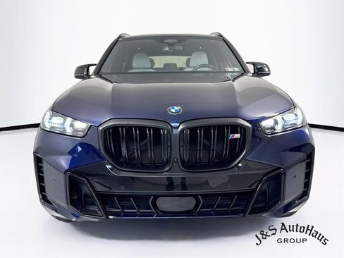 Used 2025 BMW X5 M60i w/ Climate Comfort Package AWD/4WD image 2