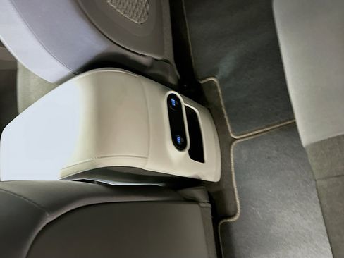 Used 2024 Hyundai Ioniq 5 SEL image 27