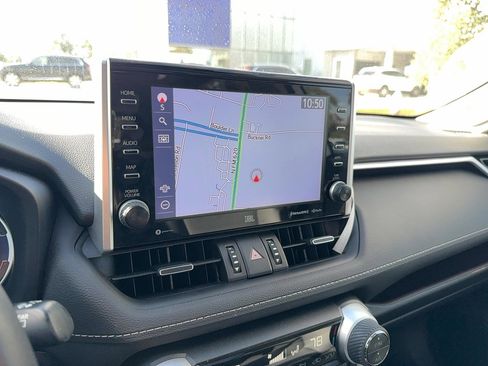 Used 2022 Toyota RAV4 Limited image 20