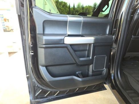 Used 2019 Ford F150 Lariat w/ Equipment Group 502A Luxury AWD/4WD image 27