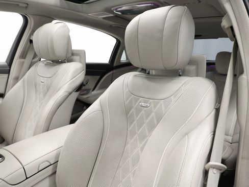 Used 2016 Mercedes-Benz Maybach S 600 Sedan 4D image 19